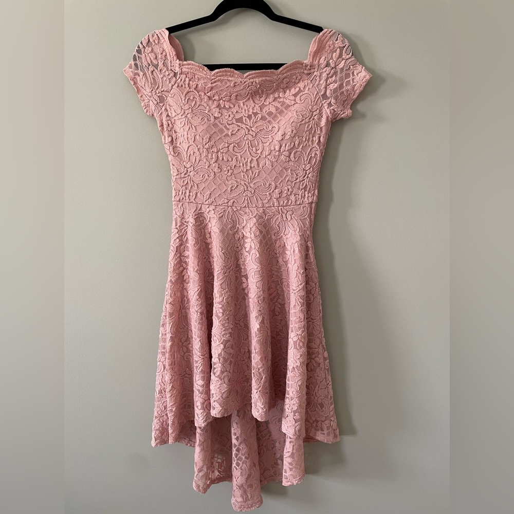 Size S CITY STUDIO Pink lace Hi-Lo dress